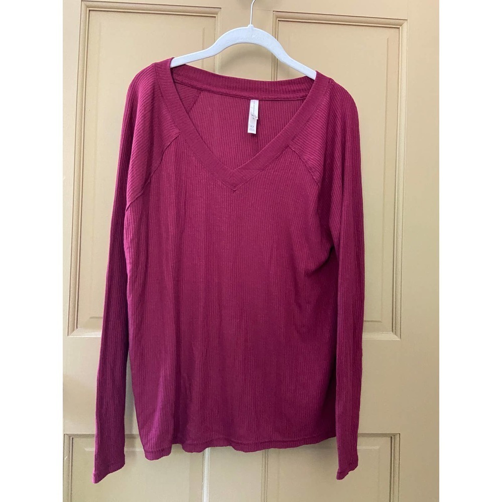 Live Love Dream Soft Shirt Women's Size XS EUC